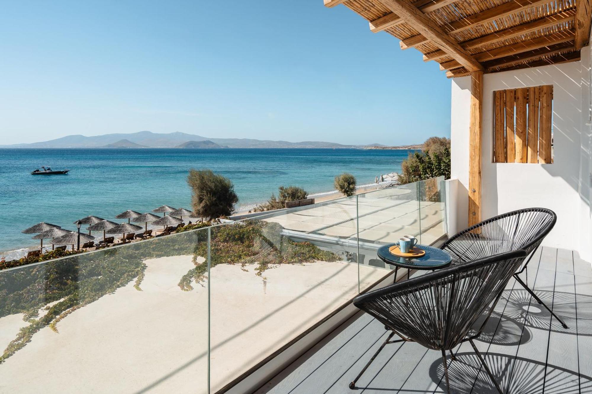 Manios Suites Agia Anna  Eksteriør bilde