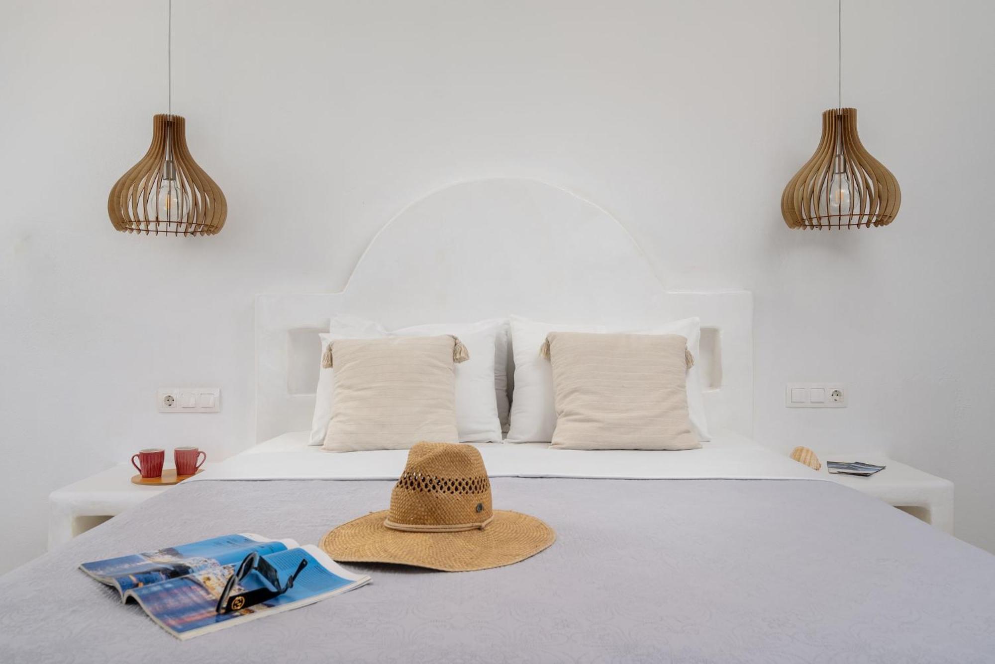 Manios Suites Agia Anna  Eksteriør bilde