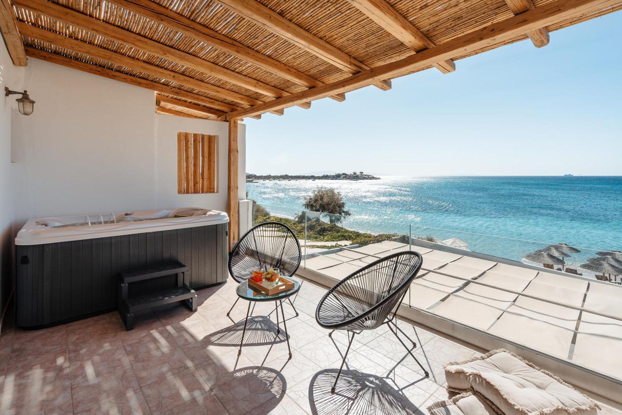 Manios Suites Agia Anna  Eksteriør bilde