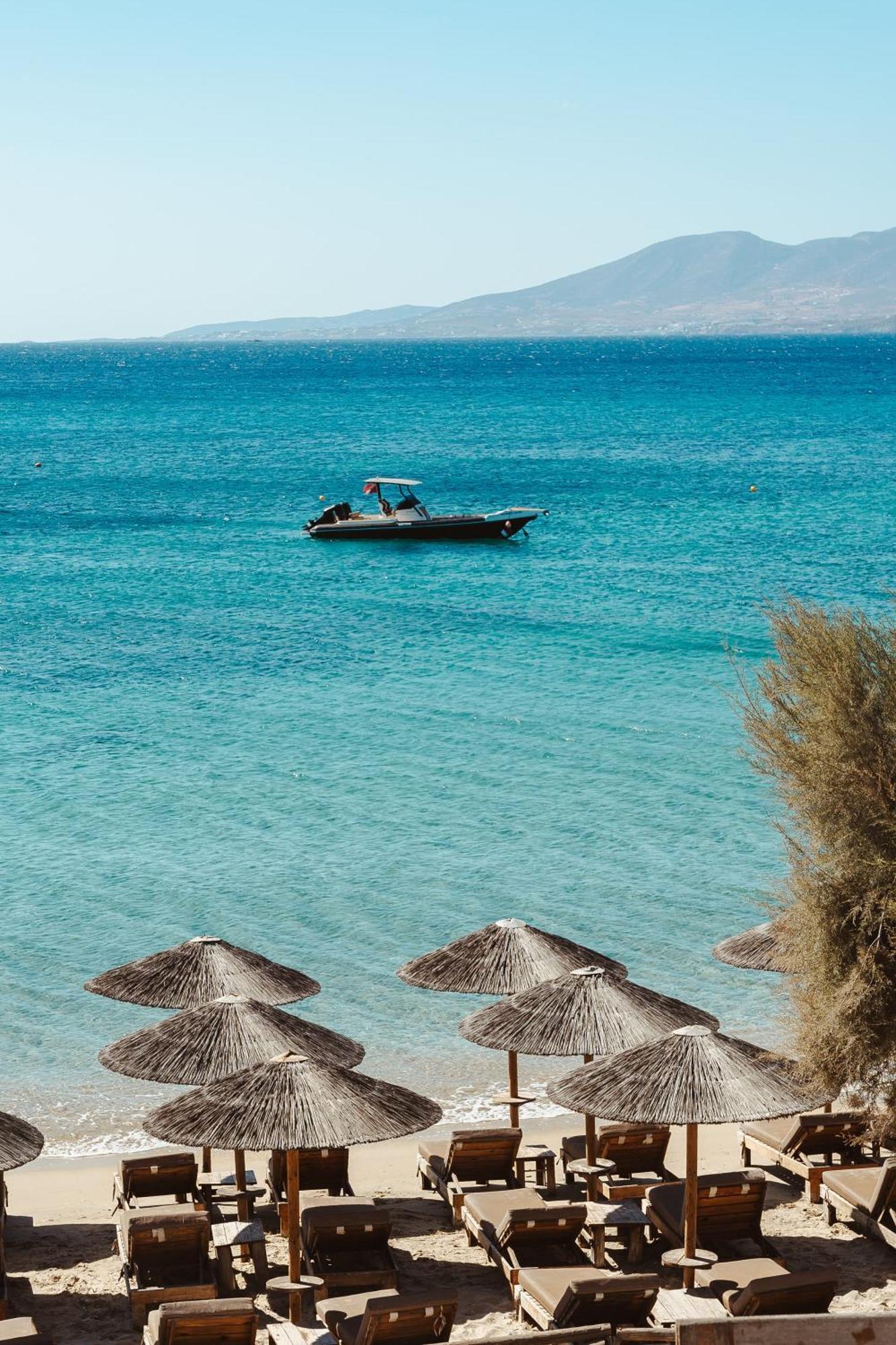 Manios Suites Agia Anna  Eksteriør bilde