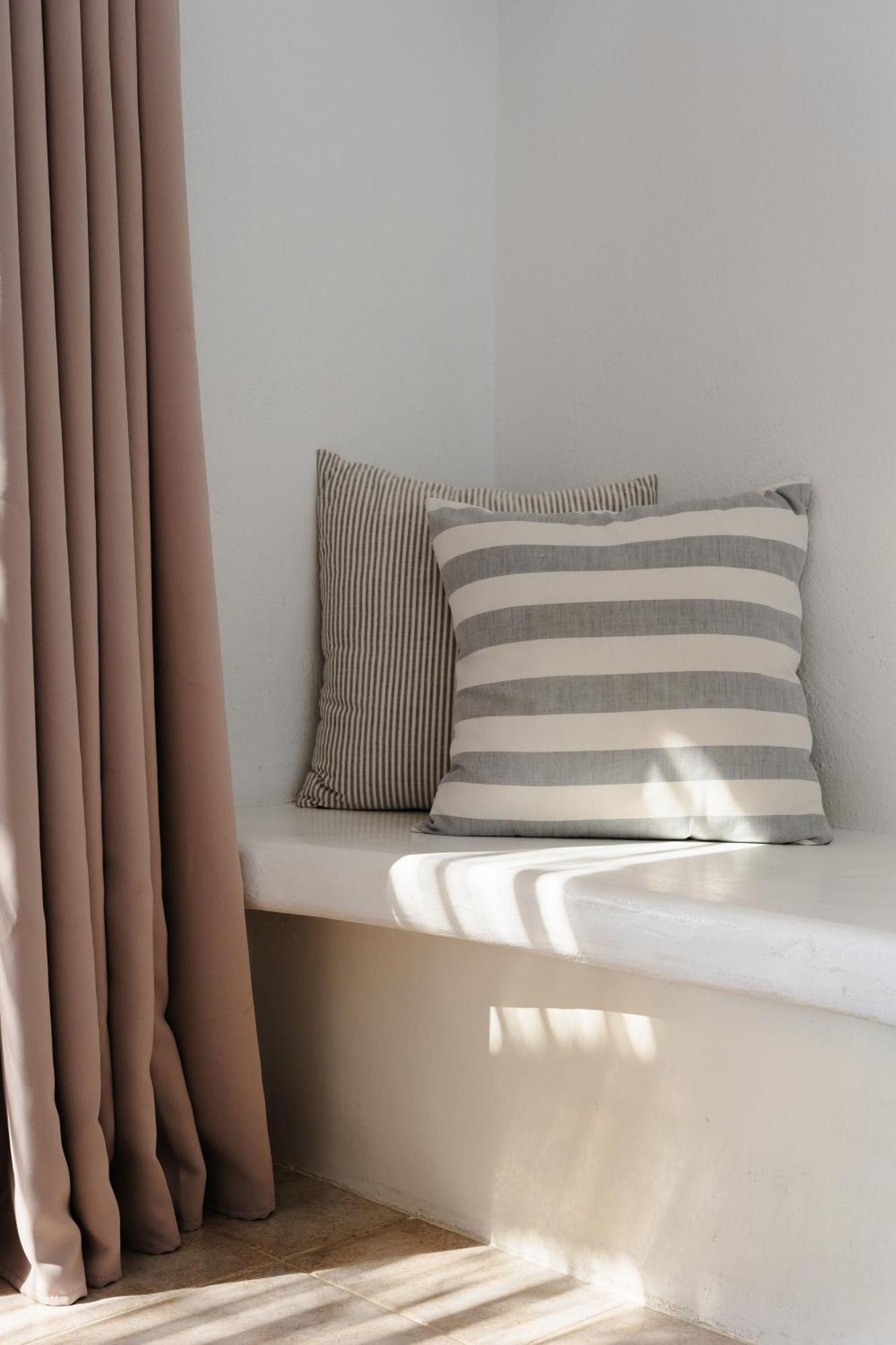 Manios Suites Agia Anna  Eksteriør bilde