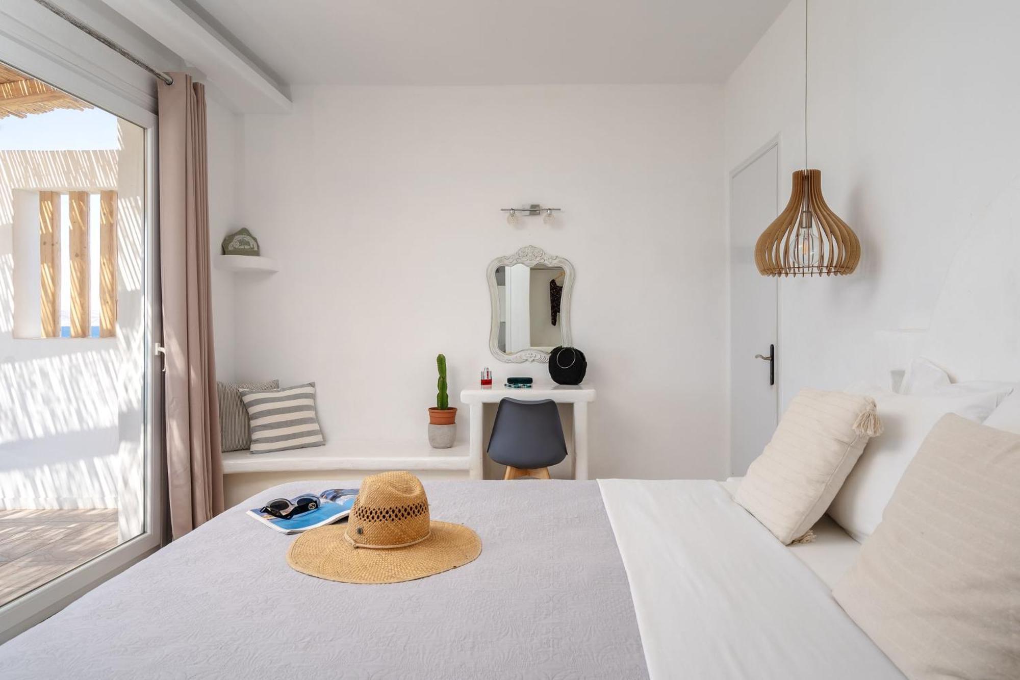 Manios Suites Agia Anna  Eksteriør bilde