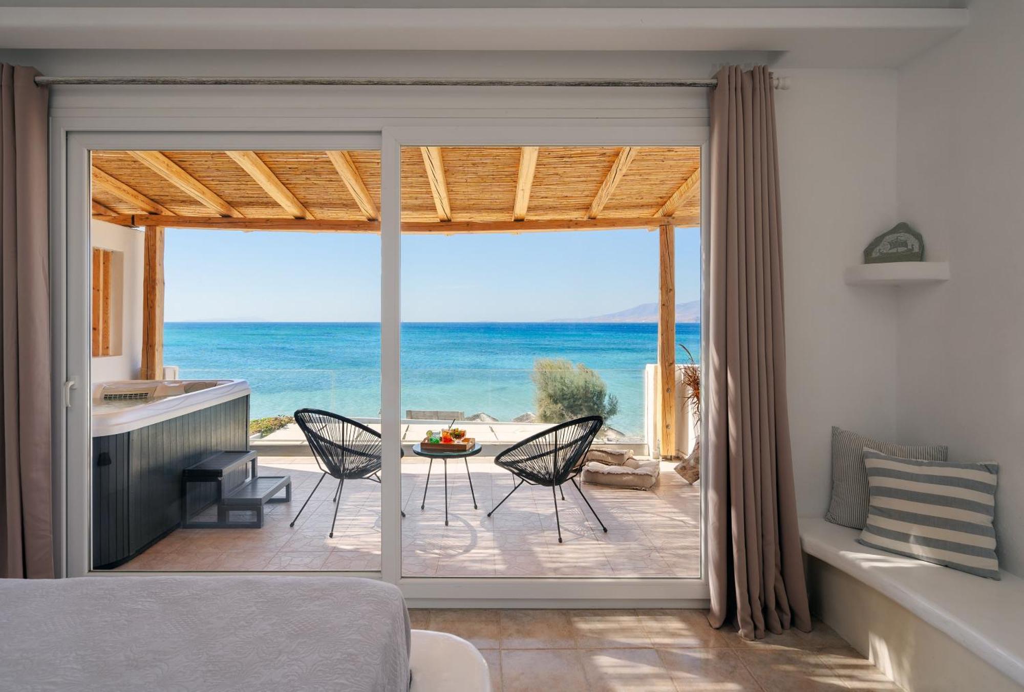 Manios Suites Agia Anna  Eksteriør bilde